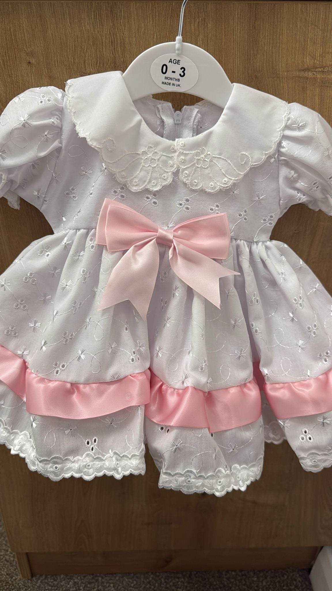 White & pink frill dress