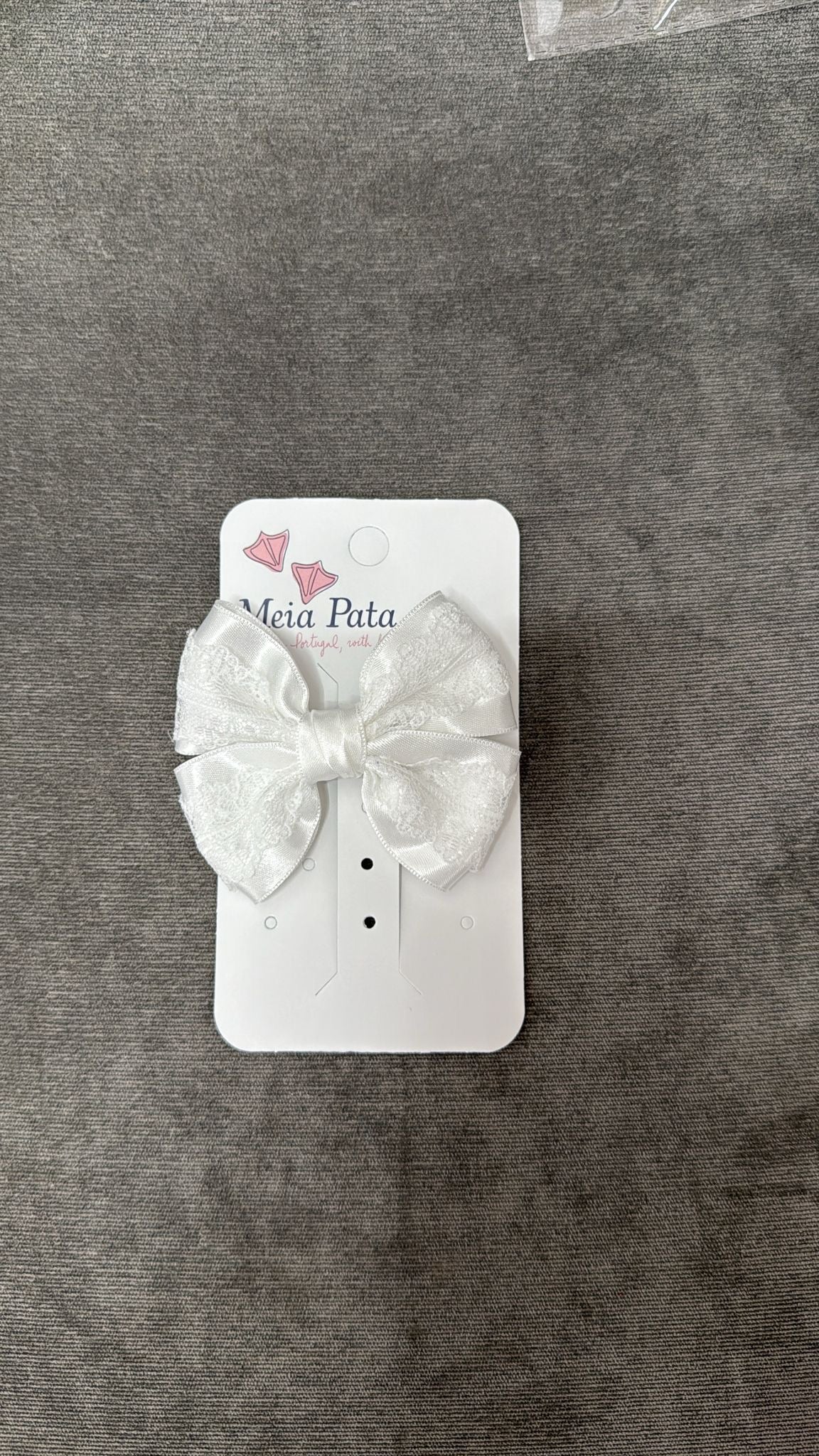 Meia Pata Lace Bow Clip