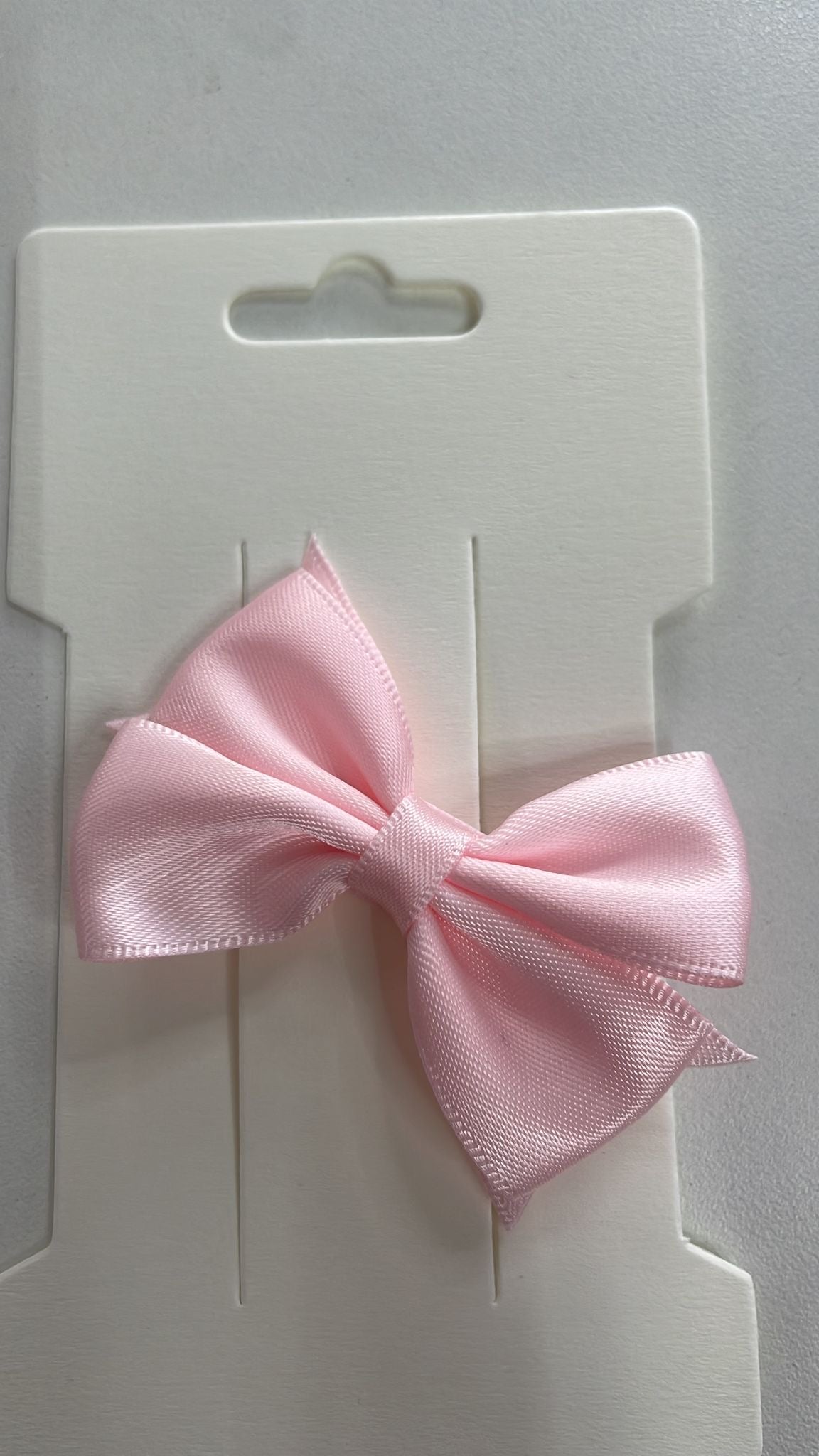 Pink bow clip