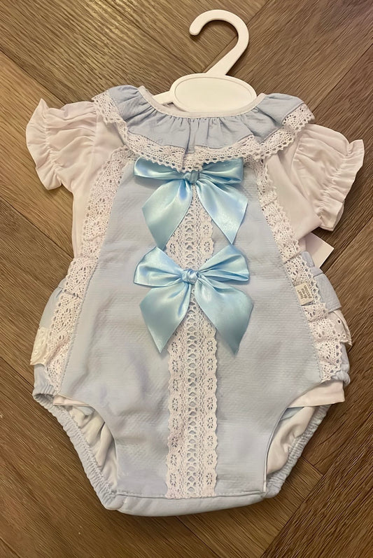 Sky blue girls set