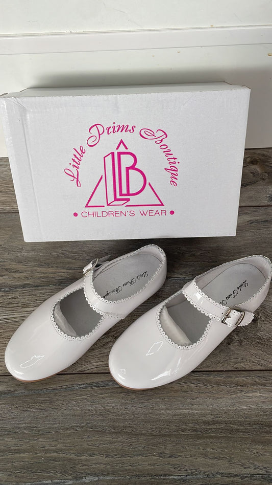 Little Prims White Shoes
