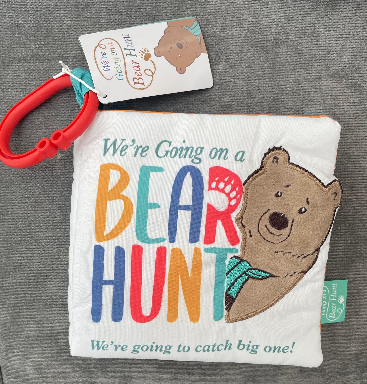 We’re going on a bear hunt Soft book